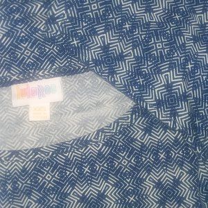 Like New LuLaRoe XXS Irma Top Blue